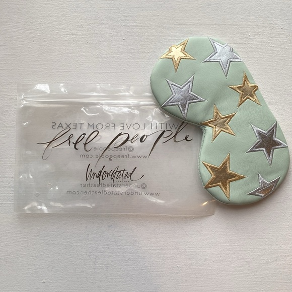 Free People Cooling Eye Mask - Picture 3 of 6